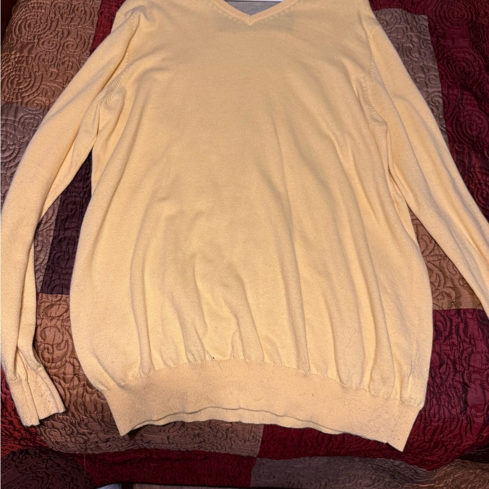 Izod Yellow V-Neck Pullover Sweater